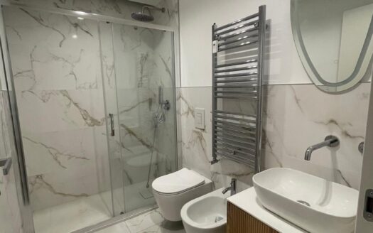 ELEGANTI BILOCALI MILANO – ZONA LORENTEGGIO/TOLSTOI
