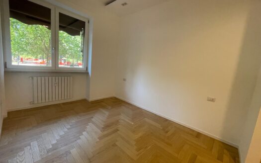 ELEGANTI BILOCALI MILANO – ZONA LORENTEGGIO/TOLSTOI